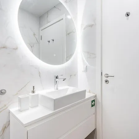 Lägenhet Guestready - Charming In Oporto